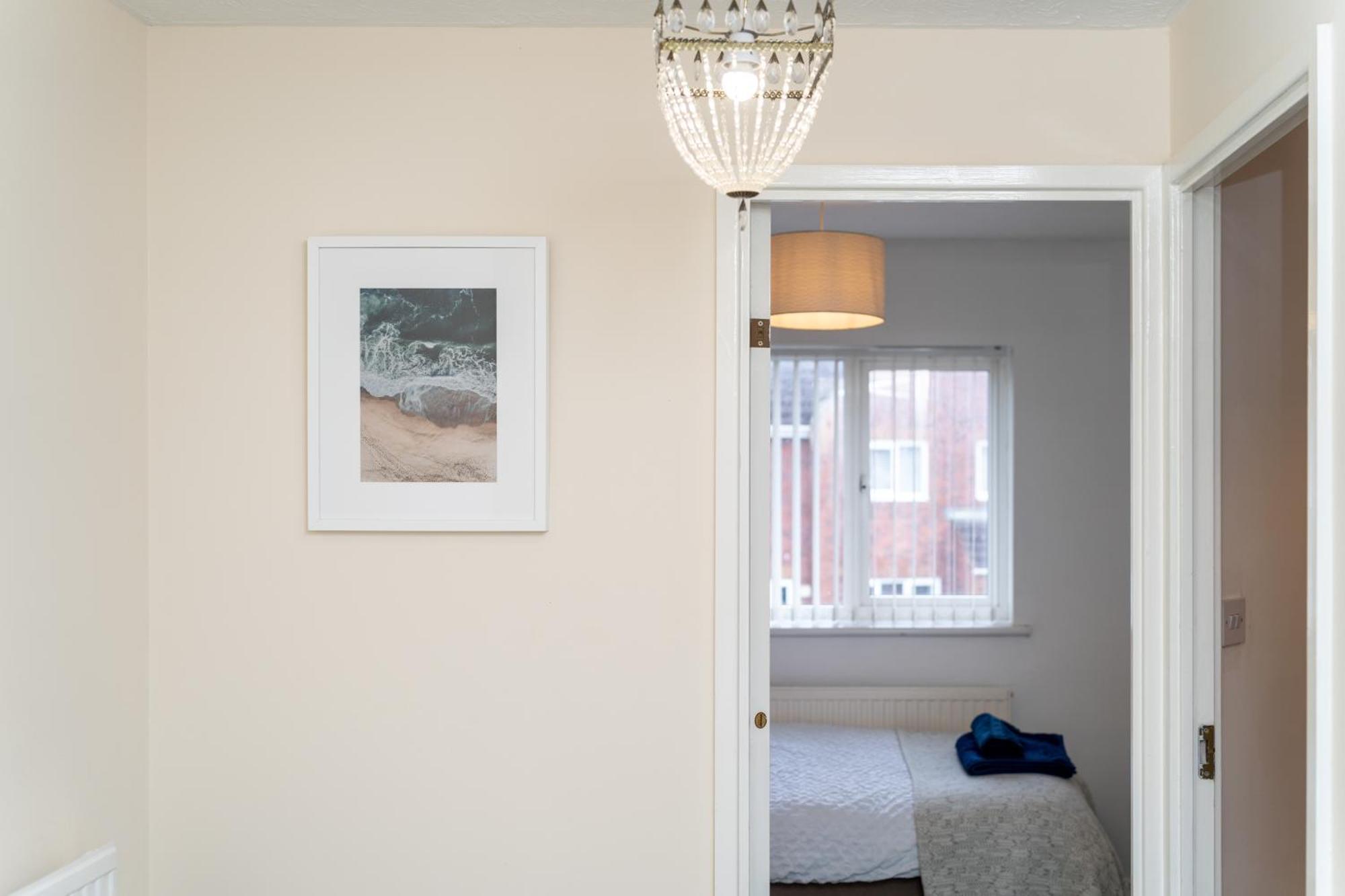 Comfortable And Spacious Superb Holiday Home In Llanelli, Dog Friendly Екстер'єр фото