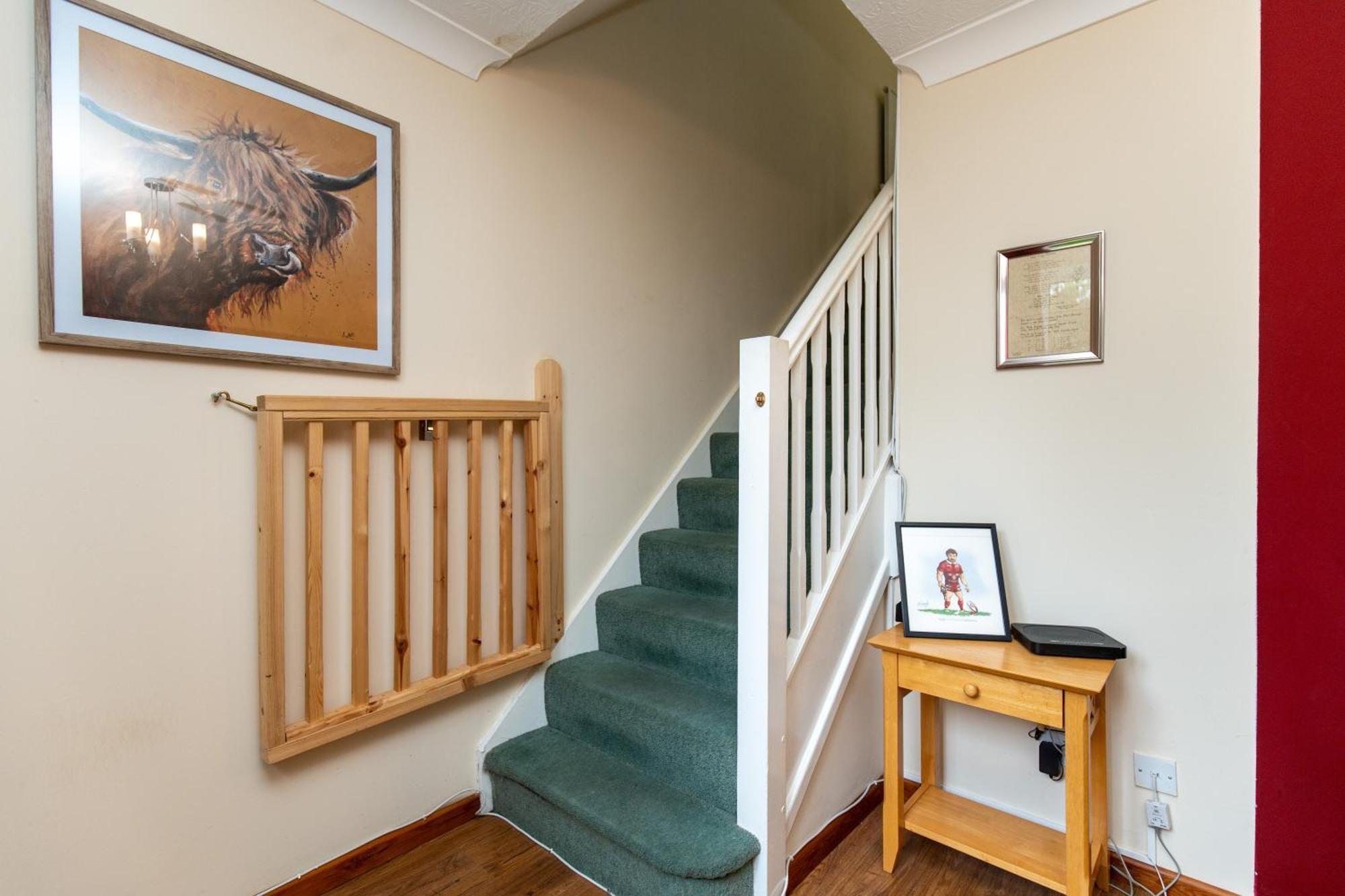 Comfortable And Spacious Superb Holiday Home In Llanelli, Dog Friendly Екстер'єр фото