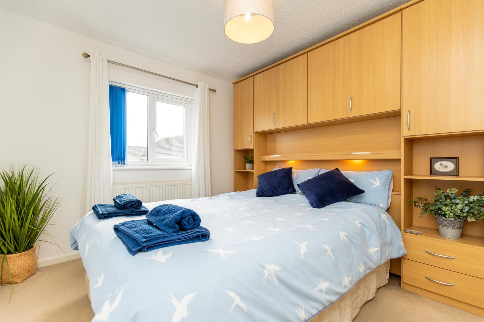 Comfortable And Spacious Superb Holiday Home In Llanelli, Dog Friendly Екстер'єр фото